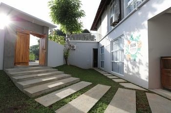 808 * Seminyak (Bali)