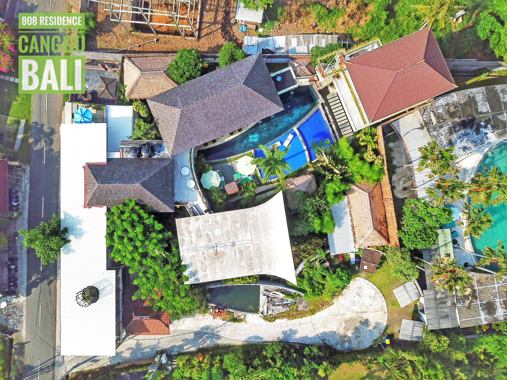 Villa 808